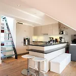 Malagnou - Spacieux Lumineux Avec Rooftop à Appartement